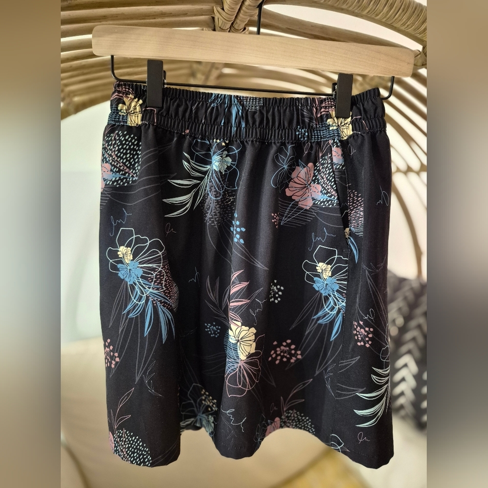 Everyday Sunday Floral Black Mini Short Skirt